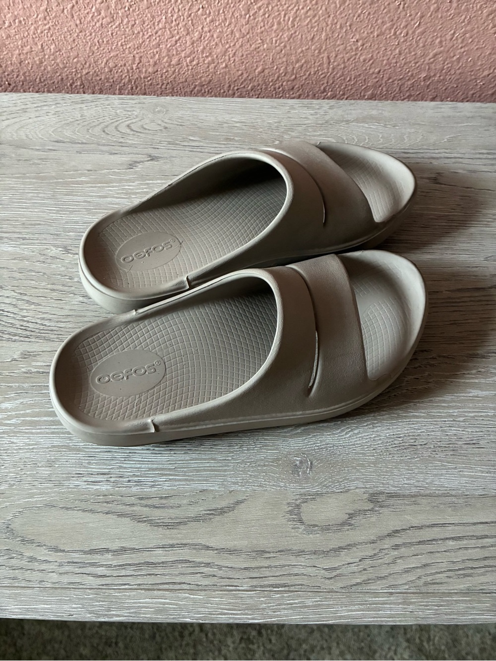 OOFOS Recovery Slide - Beige Cream - Picture 2 of 2